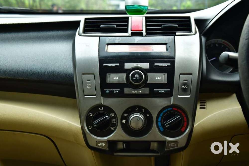 Honda City E Mt I-vtec, 2012, Petrol