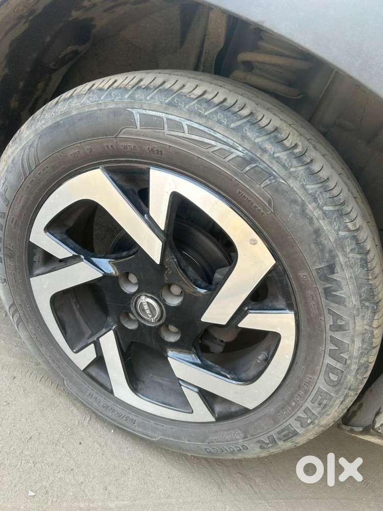 Nissan Magnite 2024 Petrol 19100 Km Driven