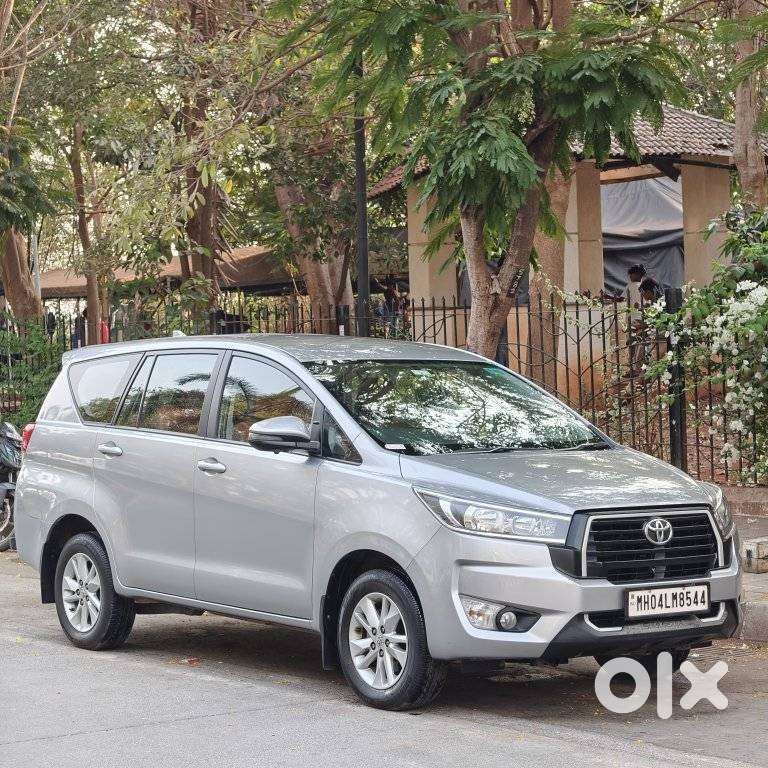 Toyota Innova Crysta 2.4 G Mt 7 Str, 2023, Diesel