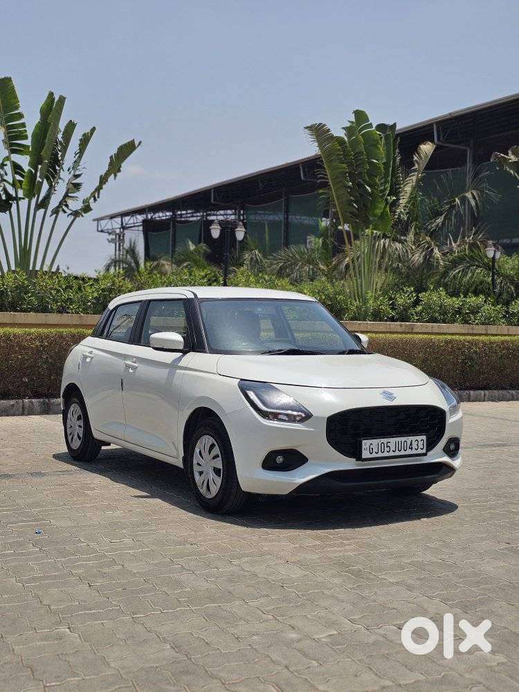 Maruti Suzuki Swift Vxi Abs Bsiv, 2025, Petrol