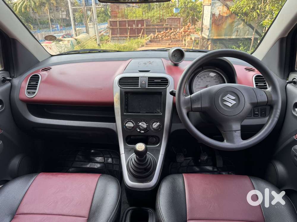 Maruti Suzuki Ritz Vxi, 2013, Petrol