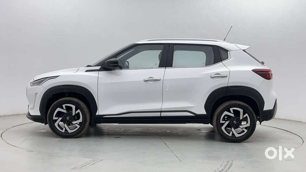 Nissan Magnite 1.0 Xv Turbo Cvt, 2022, Petrol