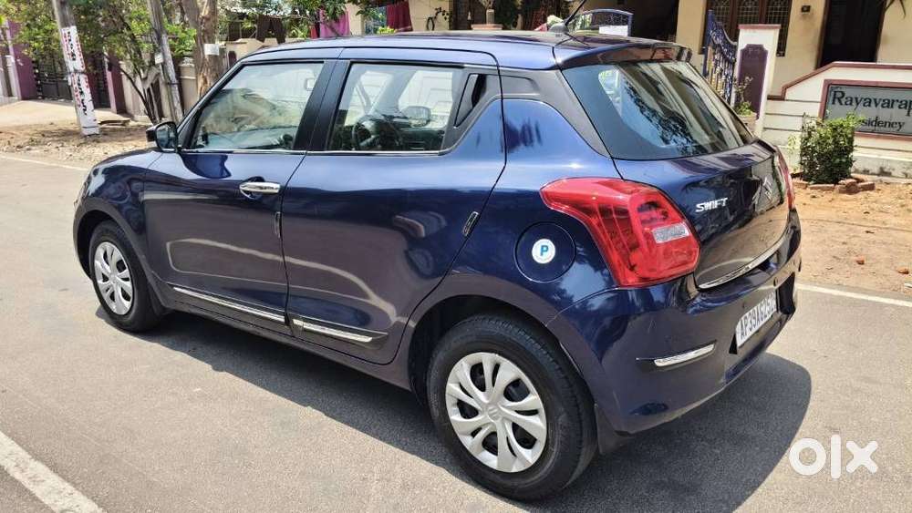 Maruti Suzuki Swift Vxi + Manual, 2019, Petrol