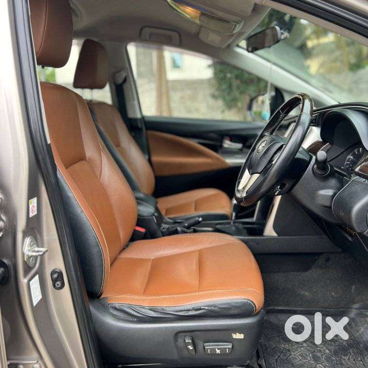 Toyota Innova Crysta 2.8z Automatic, 2017, Diesel