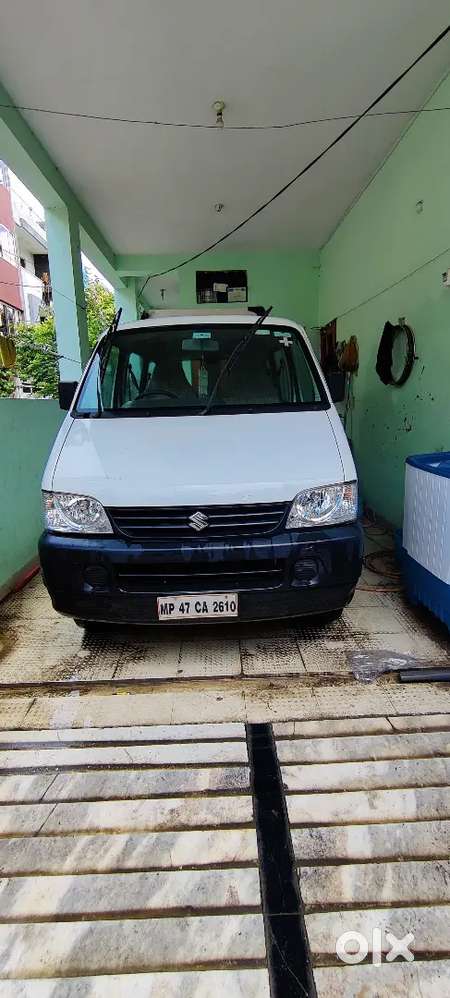 Maruti Suzuki Eeco 2017