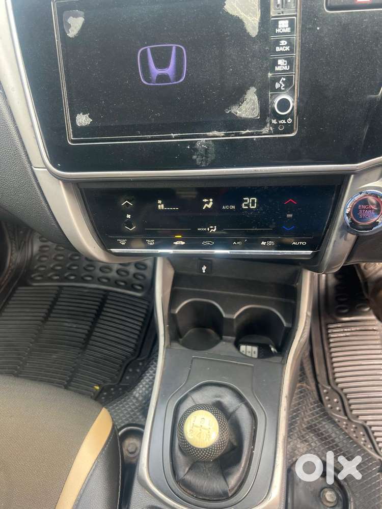 Honda City I-vtec V, 2018, Petrol