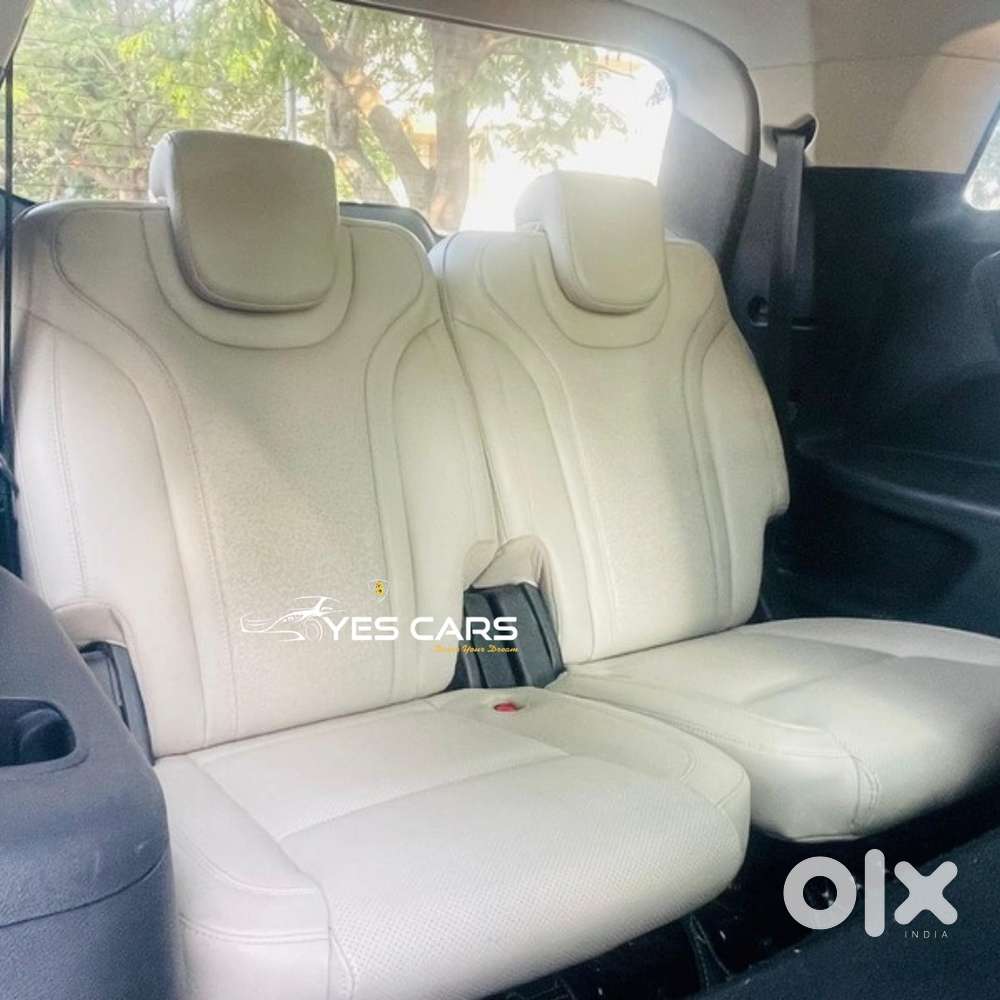 Mahindra Xuv700 2.2 Ax 7 Diesel At Str, 2022, Diesel
