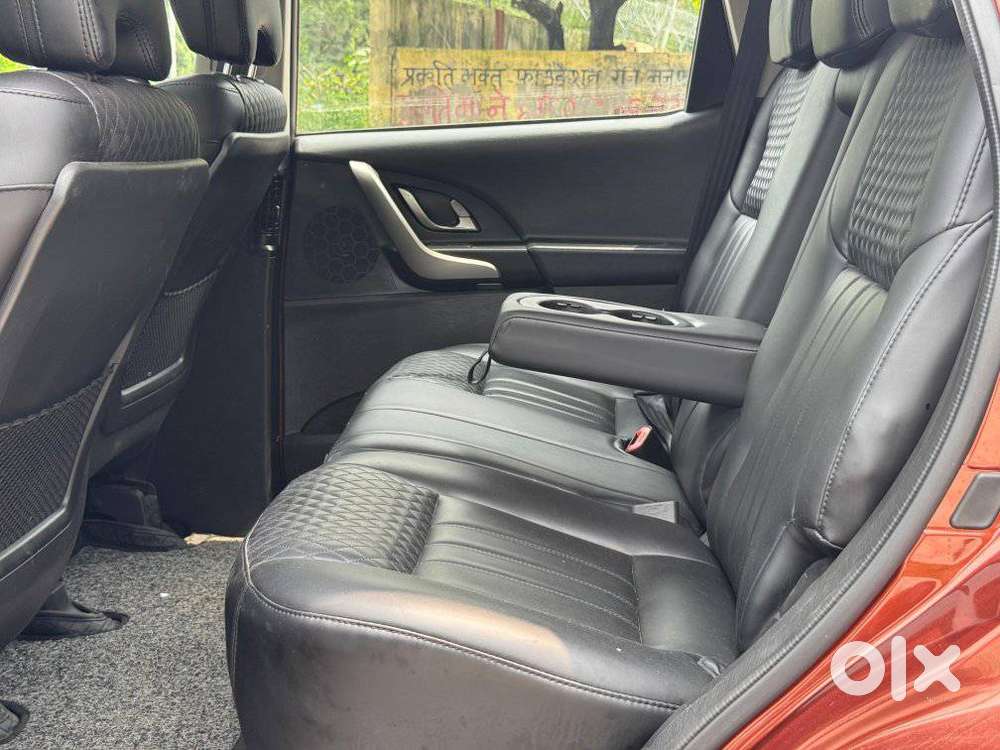 Mahindra Xuv500 W9 1.99, 2019, Diesel