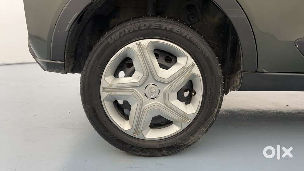 Tata Nexon 1.5 Revotorq Xm, 2021, Diesel