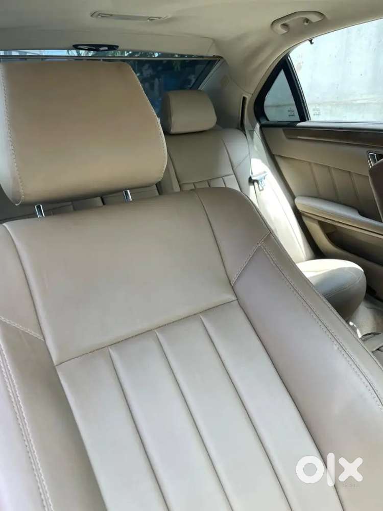 Mercedes-benz E-class 2011