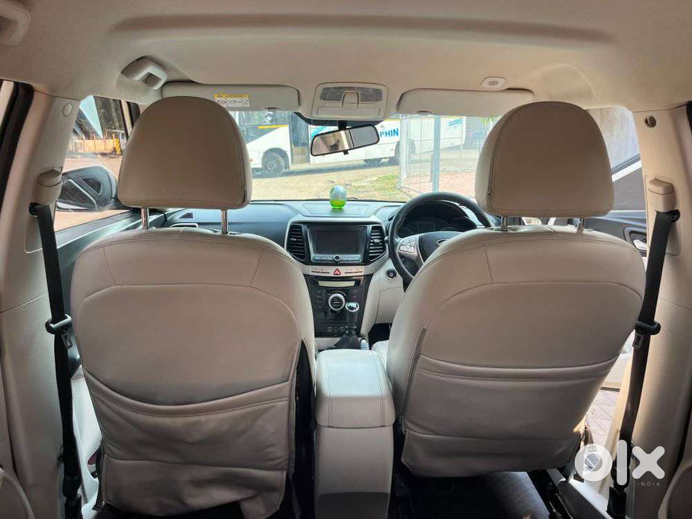 Mahindra Xuv300 W8 Diesel, 2019, Diesel