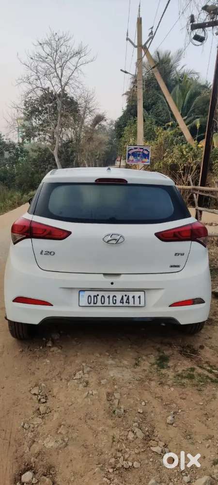 Hyundai Elite I20 2015 Petrol 82000 Km Driven