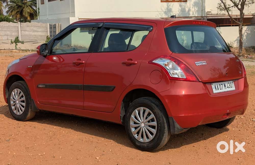 Maruti Suzuki Swift Vxi With Abs, 2012, Petrol