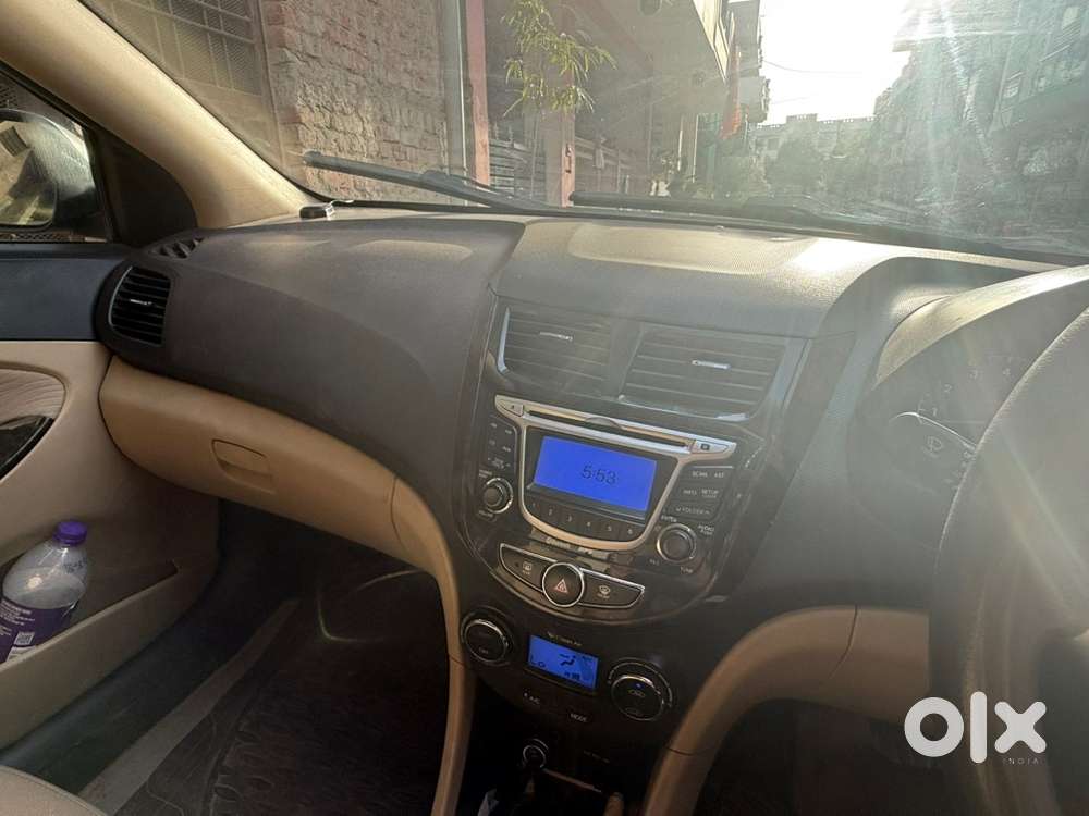 Hyundai Fluidic Verna 2011 Car