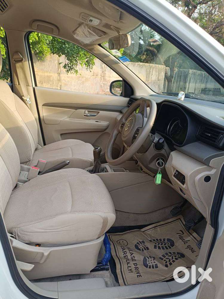 Maruti Suzuki Ertiga 1.5 Vxi, 2022, Cng & Hybrids