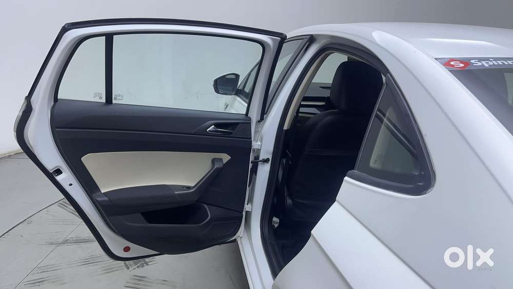 Skoda Slavia Ambition 1.0l Tsi Mt, 2022, Petrol