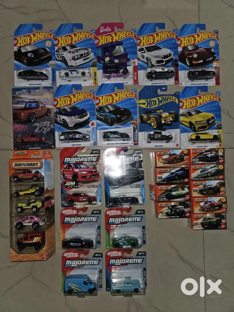 Hotwheels and Matchbox sets at mrp, no fantasy