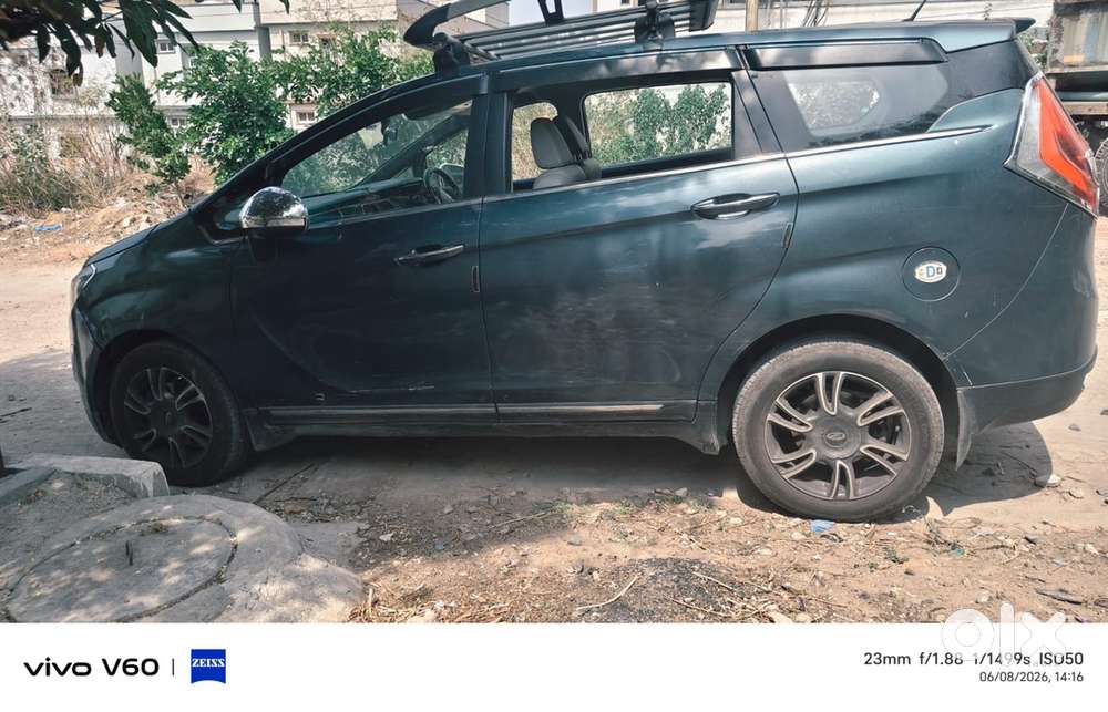 Mahindra Marazzo Diesel 2018