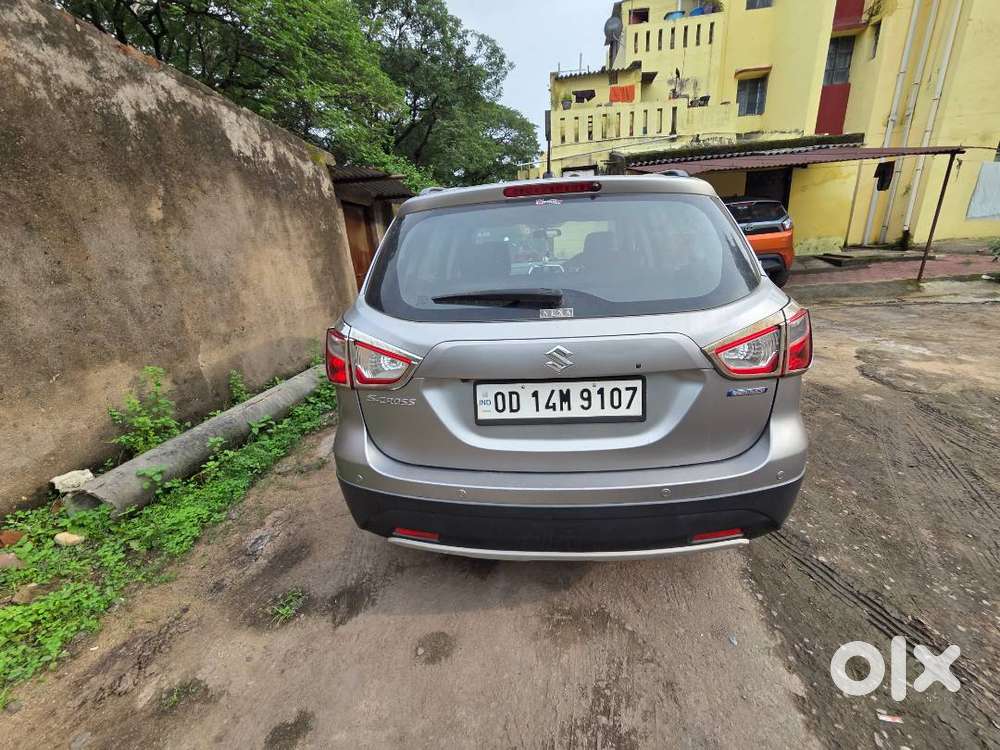 Maruti Suzuki S-cross 2019 Diesel Well Maintained