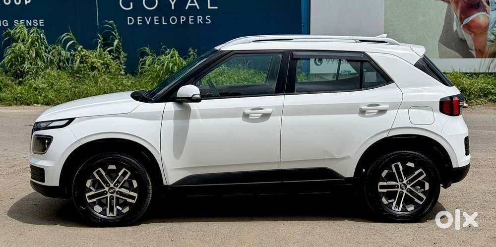 Hyundai Venue Sx Mt, 2024, Diesel