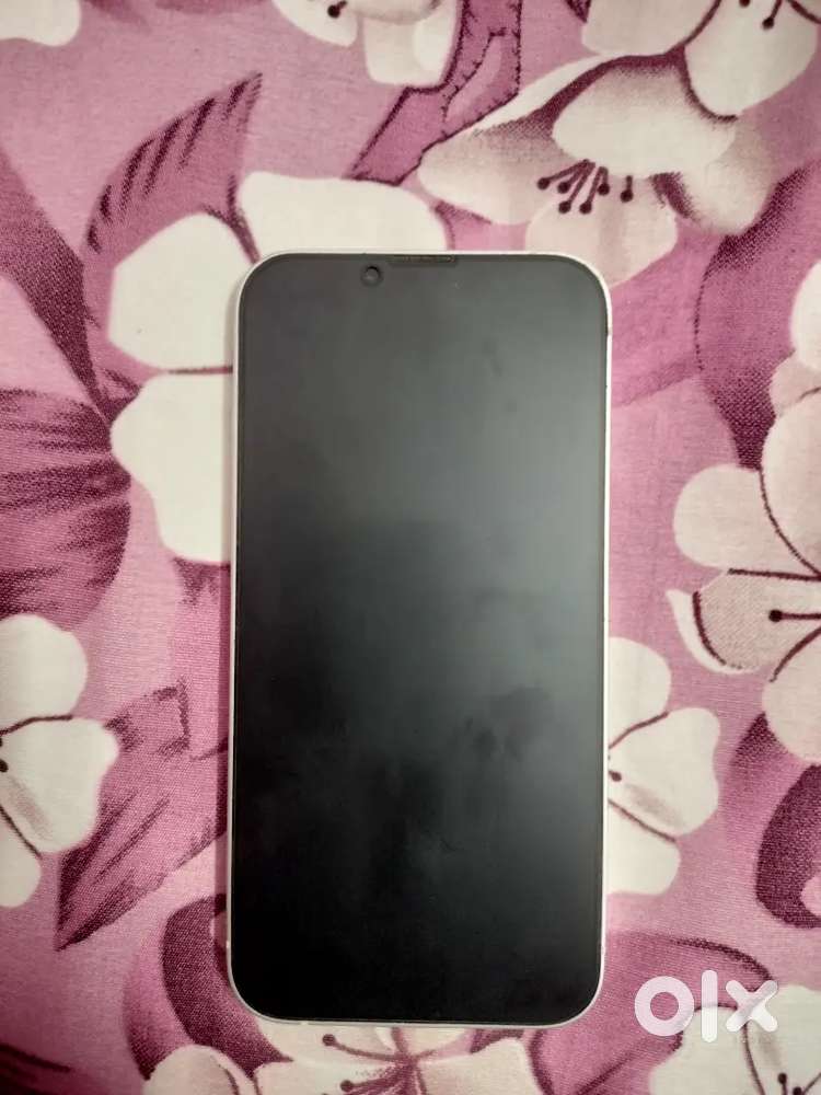iPhone 13 Starlight White (128GB) - Scratchless | Good Battery Health