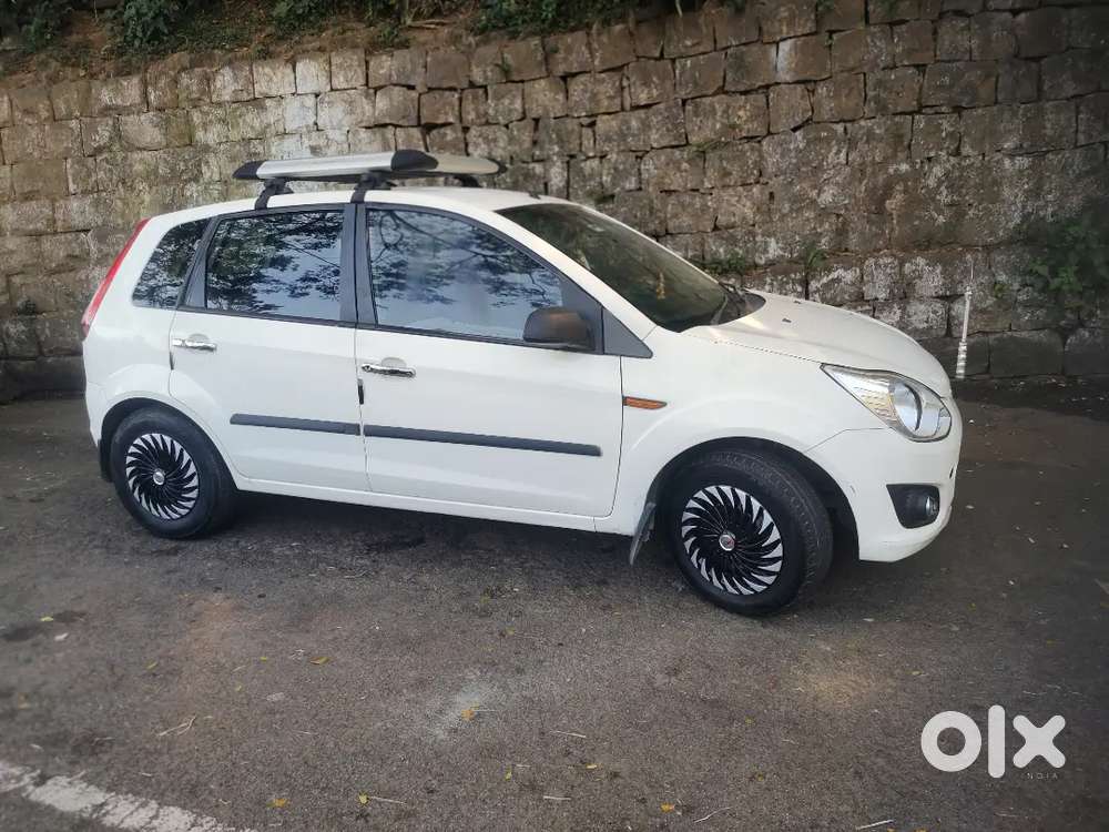 Ford Figo Petrol 2013 With 85000 Km