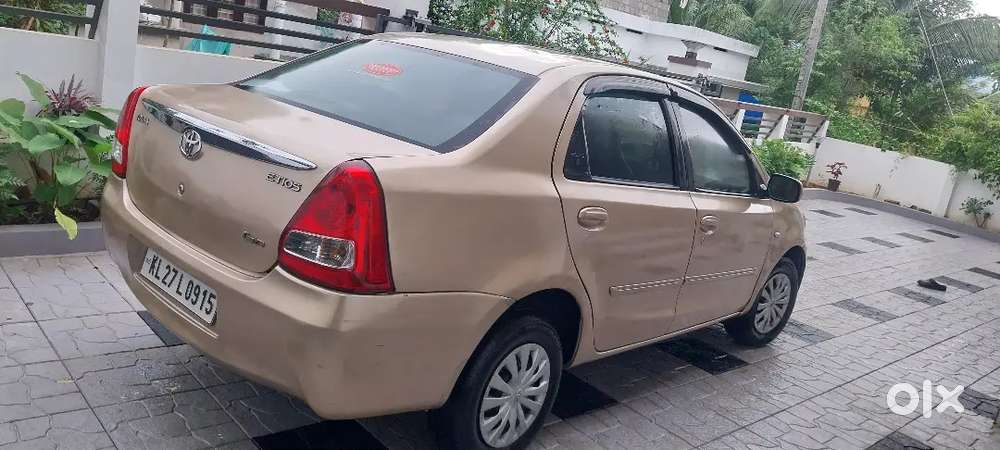 Toyota Etios 2012  Diesel 136000 Km Driven (dh Re Registration )