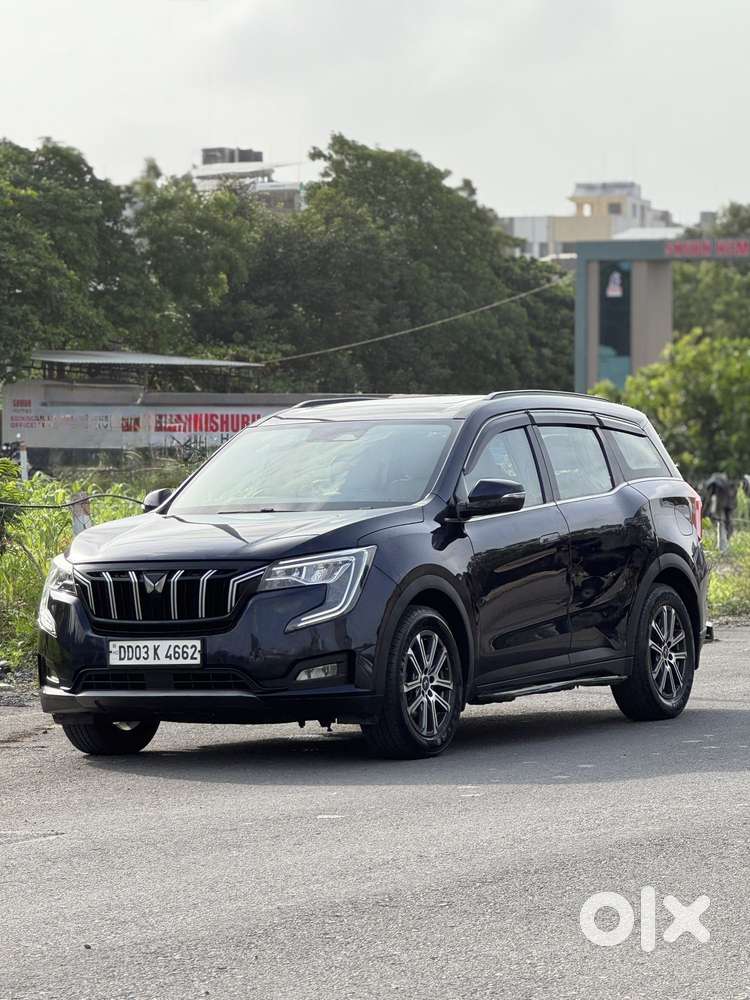 Mahindra Xuv700 2.0 Ax 7 Petrol At Str, 2022, Petrol