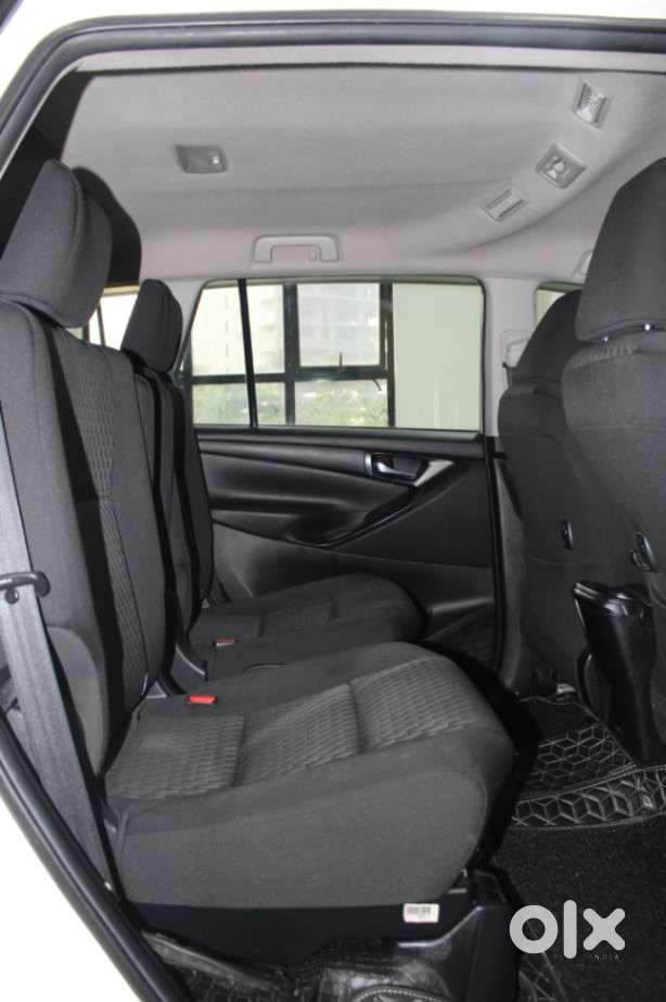 Toyota Innova Crysta [2020-ongoing] 2.4 Gx 7 Str, 2021, Diesel