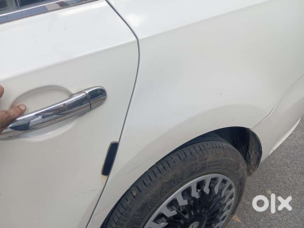 Volkswagen Vento Celeste 1.6 Highline, 2014, Petrol