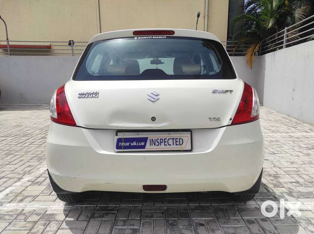 Maruti Suzuki Swift Vxi Abs Bsiv, 2016, Petrol
