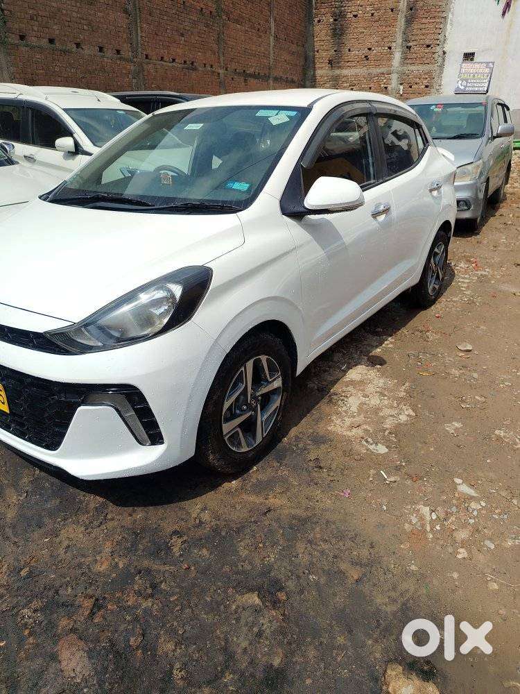 Hyundai Aura Sx 1.2 Cng, 2025, Cng & Hybrids
