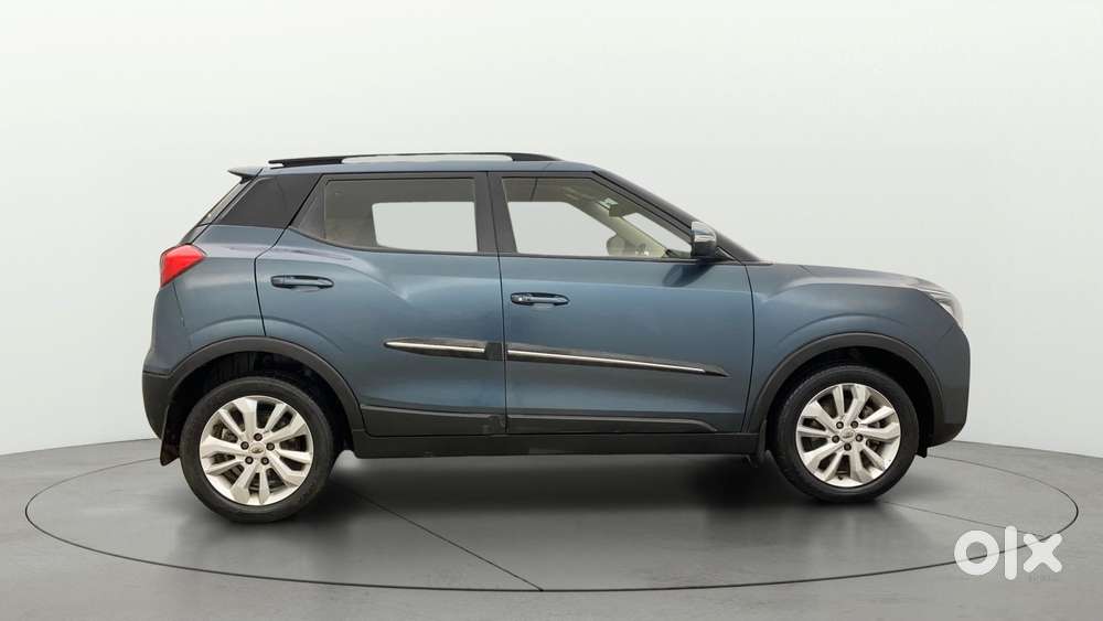 Mahindra Xuv300 W8, 2021, Petrol