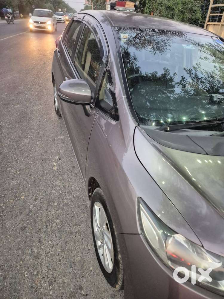 Honda Jazz 2015 Petrol Well Maintained