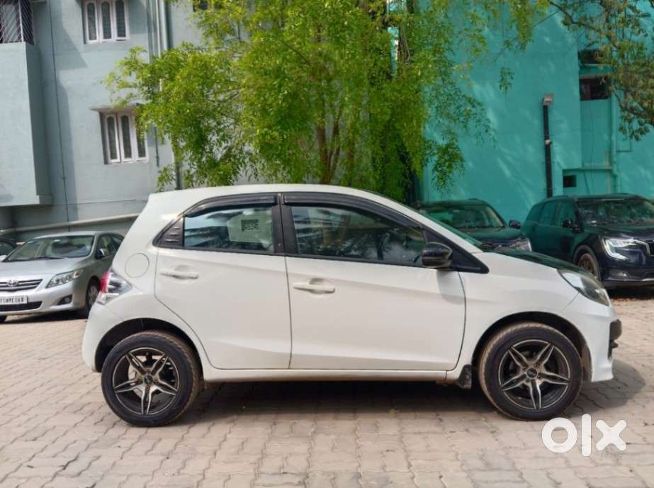 Honda Brio 2013-2016 Vx At, 2015, Petrol