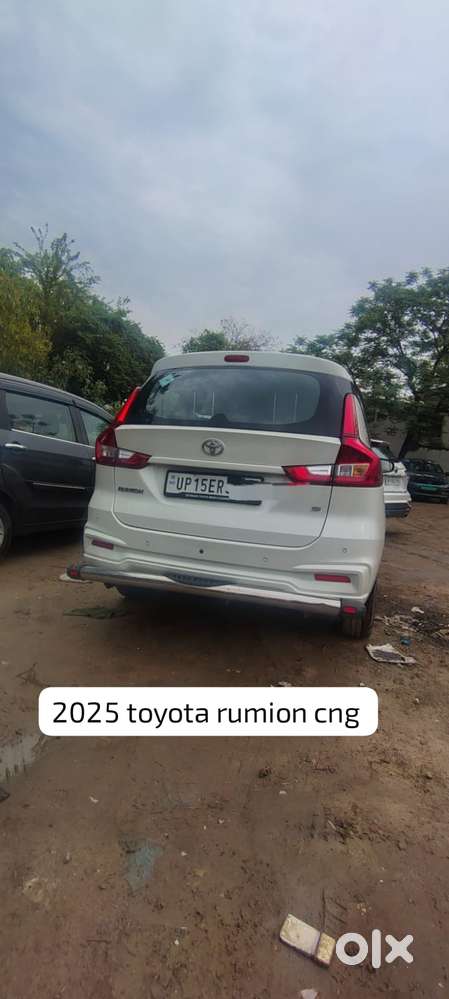 Toyota Rumion S Cng, 2024, Cng & Hybrids