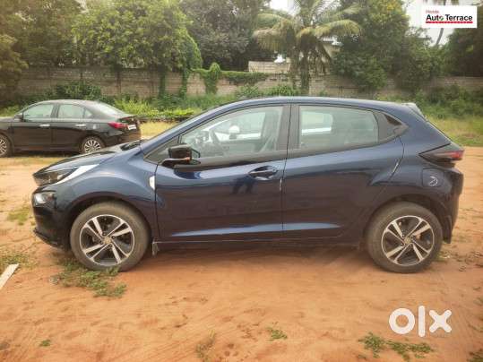 Tata Altroz 1.2 Xz Plus Dark Edition, 2022, Petrol