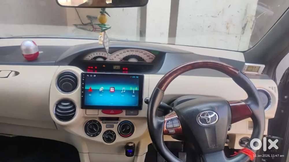 Toyota Etios Liva 2011
