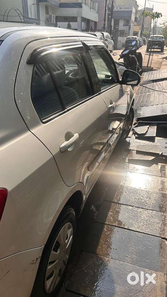 Maruti Suzuki Dzire 2013 Diesel 110000 Km Driven