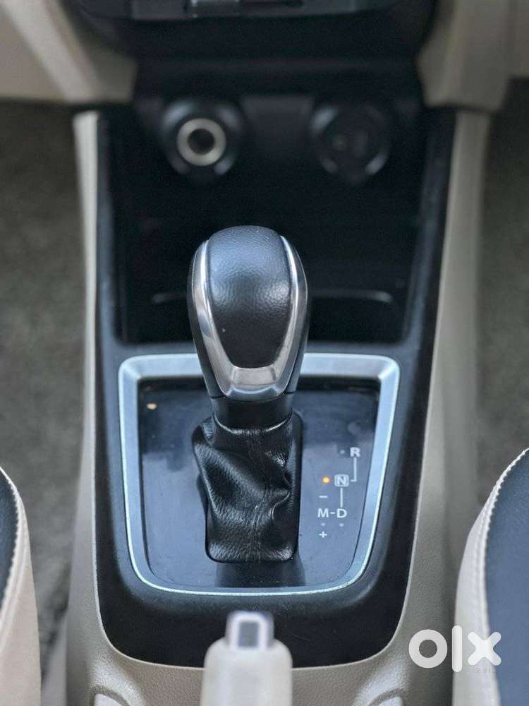 Maruti Suzuki Swift Dzire Vxi(o) Amt, 2017, Petrol