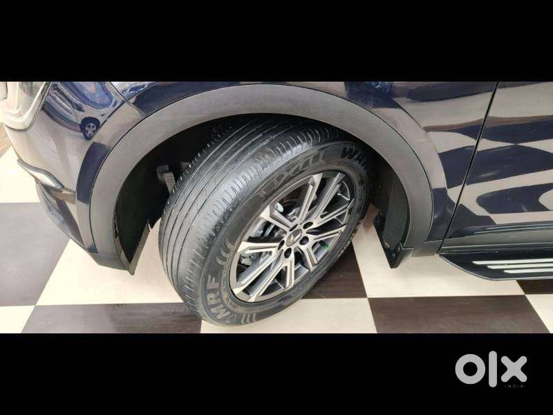 Mahindra Xuv700 2.0 Ax 7 Petrol At Luxury Pack Str, 2023, Petrol