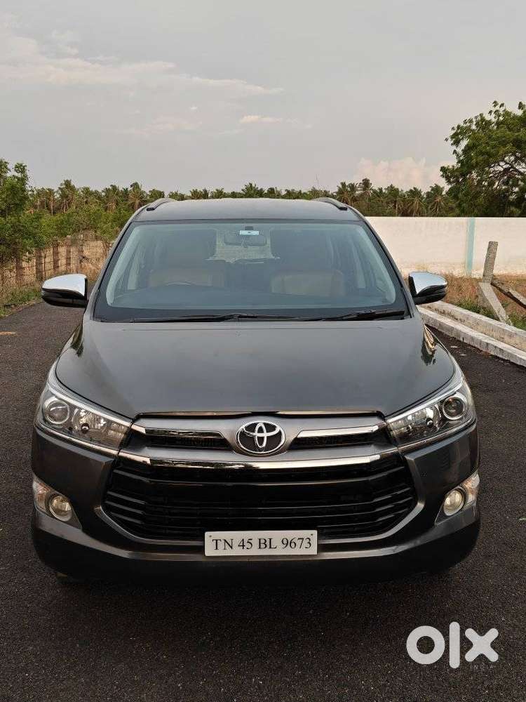 Toyota Innova Crysta 2.8 Zx At 7 Seater, 2017, Diesel