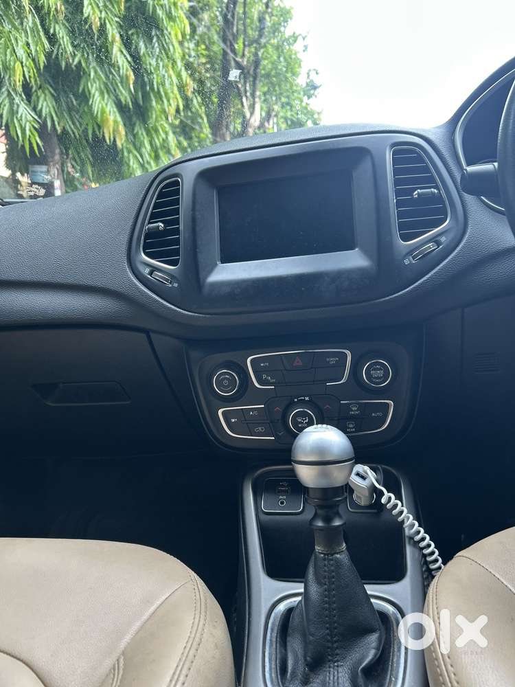 Jeep Compass 2.0 Longitude Option, 2017, Diesel