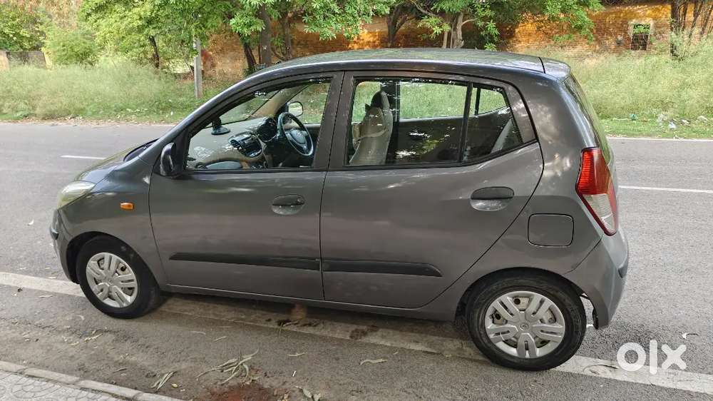 Hyundai I10 Cng/petrol Well Maintained