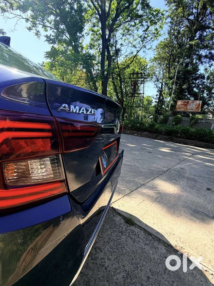 Honda Amaze Zx 1.2 Petrol Mt, 2023, Petrol