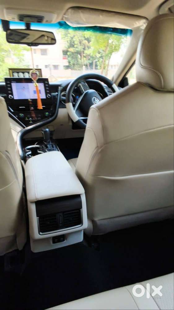 2024 Toyota Camry Hybrid; Single Owner, 18,000 Km,excellent Condition