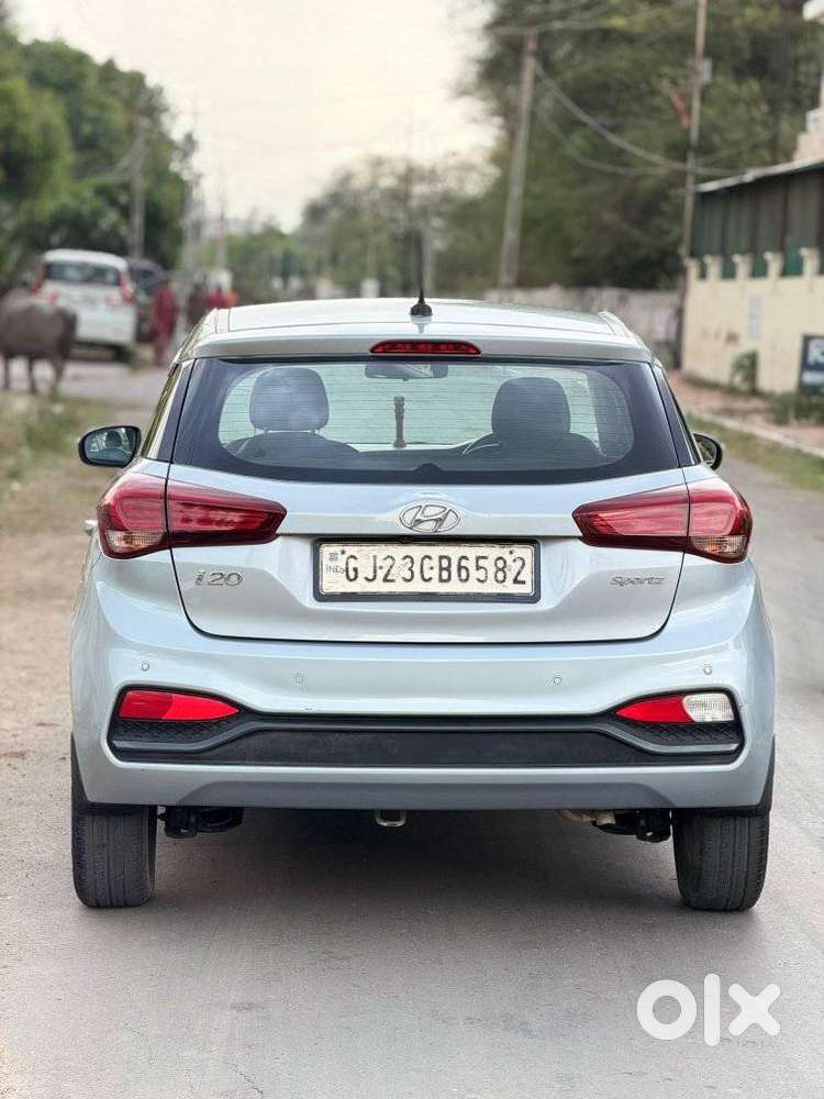 Hyundai I20 Sportz 1.2 Bs-iv, 2019, Petrol