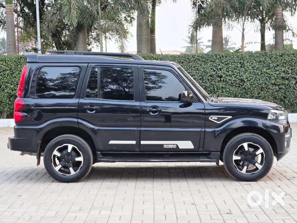 Mahindra Scorpio Classic 2.2 S 11 Mt 7 Str, 2022, Diesel