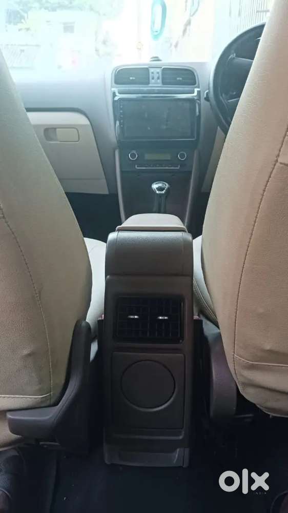 Skoda Rapid Tsi Active 2012