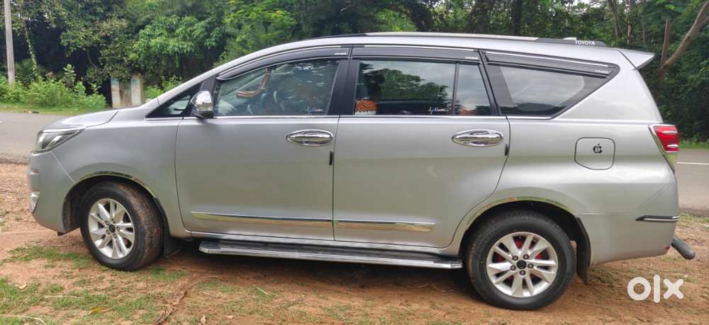 Toyota Innova Crysta 2.7 Gx Mt 8s, 2018, Diesel